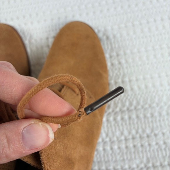 Toms Lunata Boots Lace Up Heeled Ankle Booties Suede Tan 6.5 Neutral Boho - Picture 11 of 13